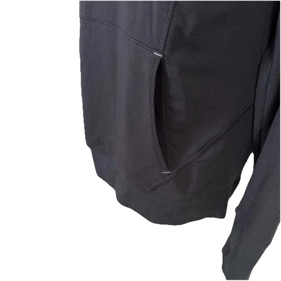 Athleta Black Sweatshirt Tunic Medium Thumbholes Pockets Athleisure Oversized - Picture 4 of 8